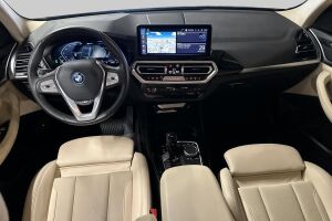 BMW X3 esikatselu 28