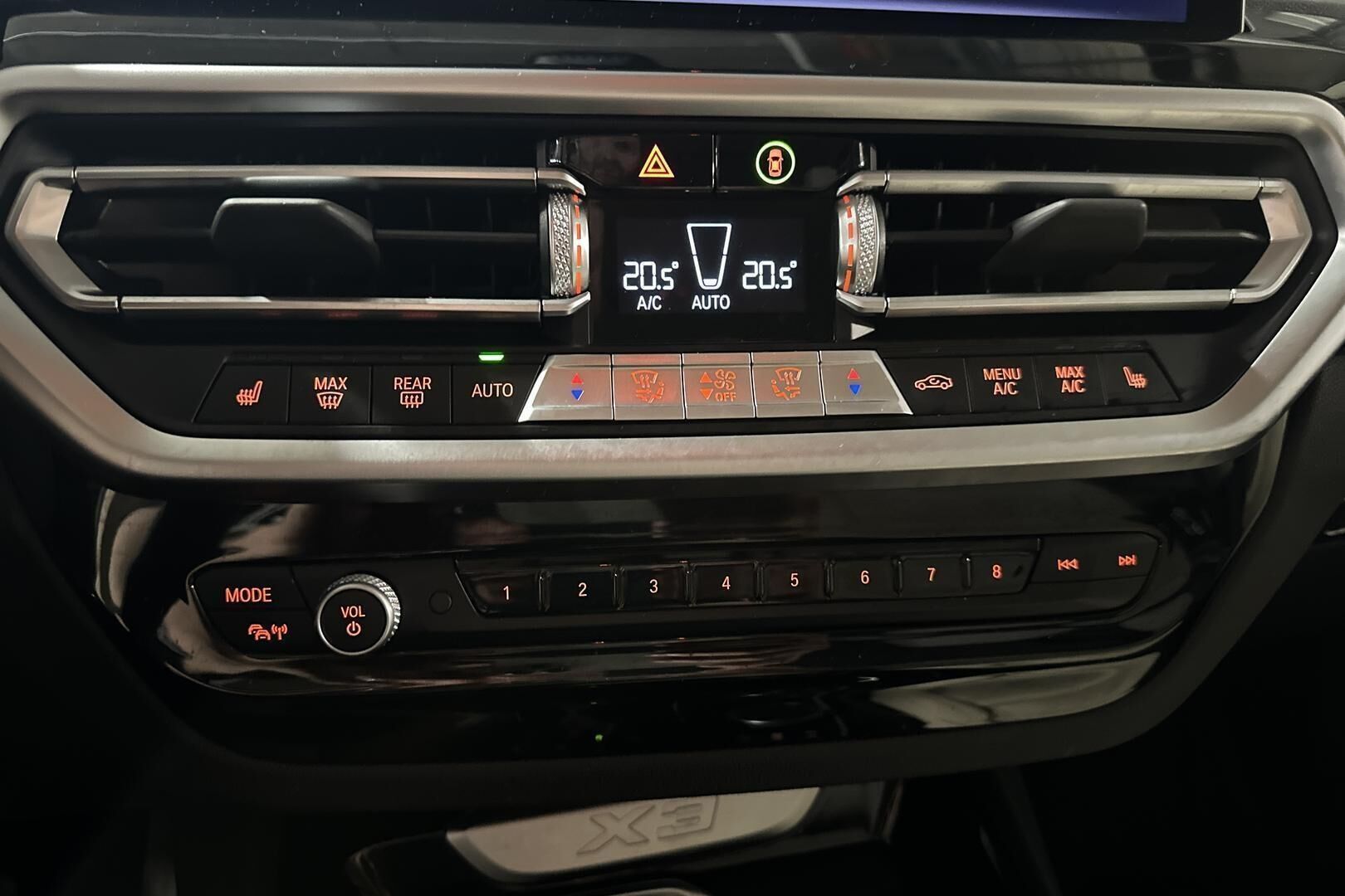 BMW X3 iso kuva 32