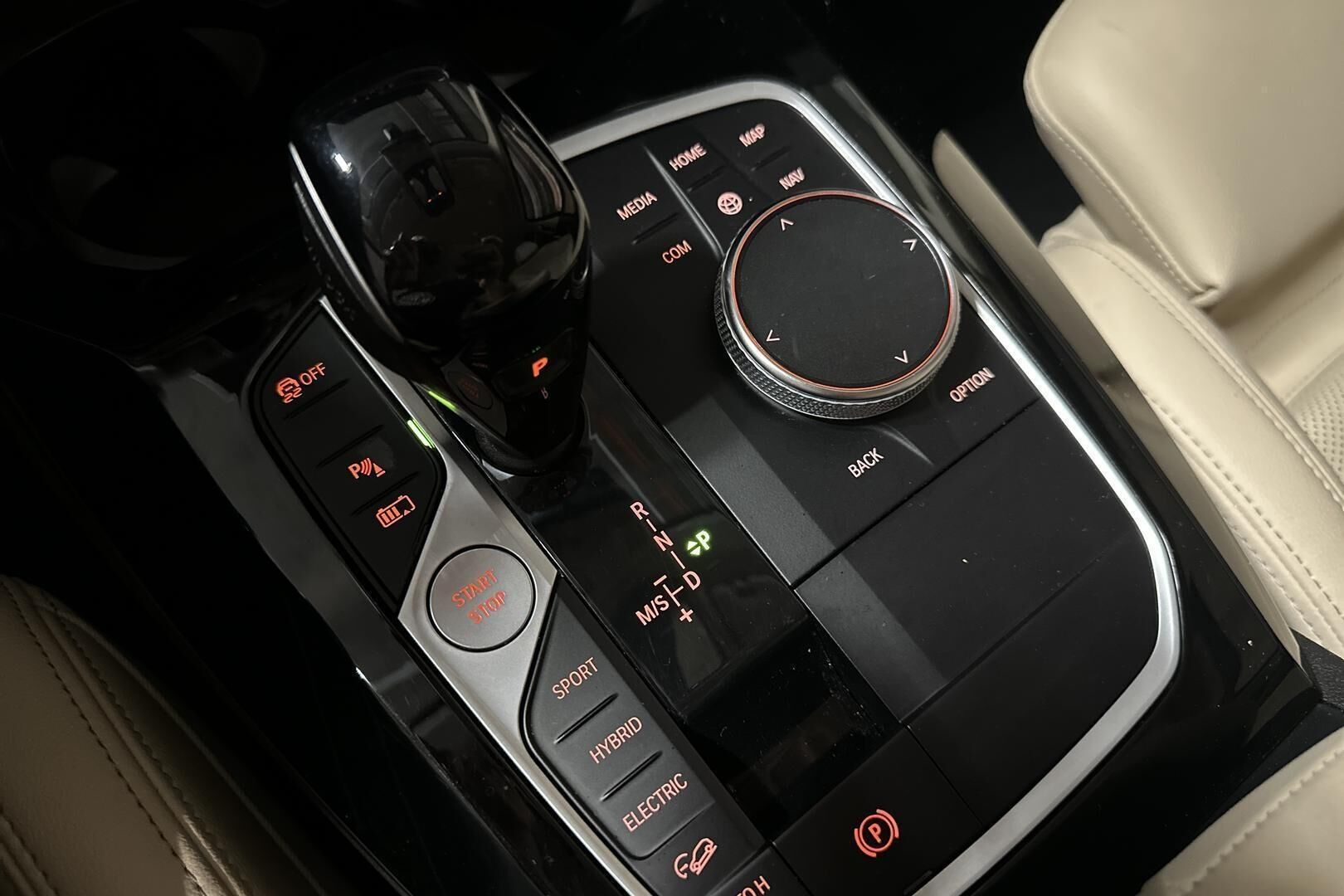 BMW X3 iso kuva 20