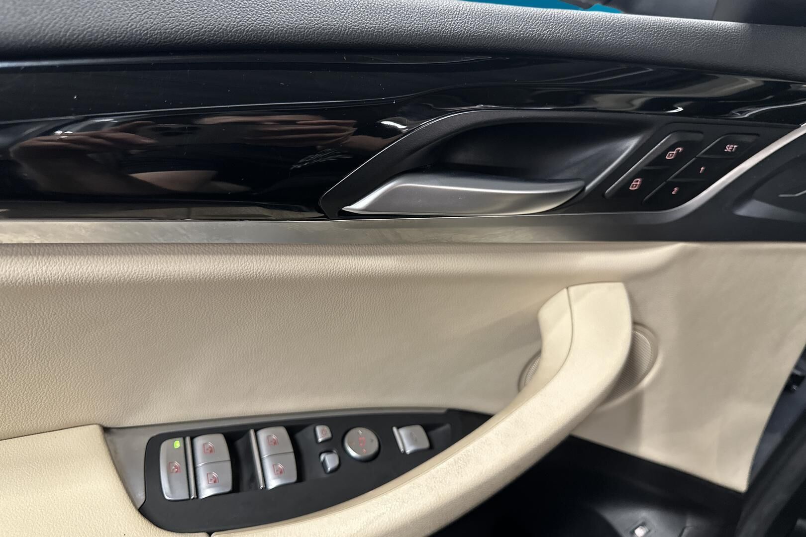 BMW X3 iso kuva 23
