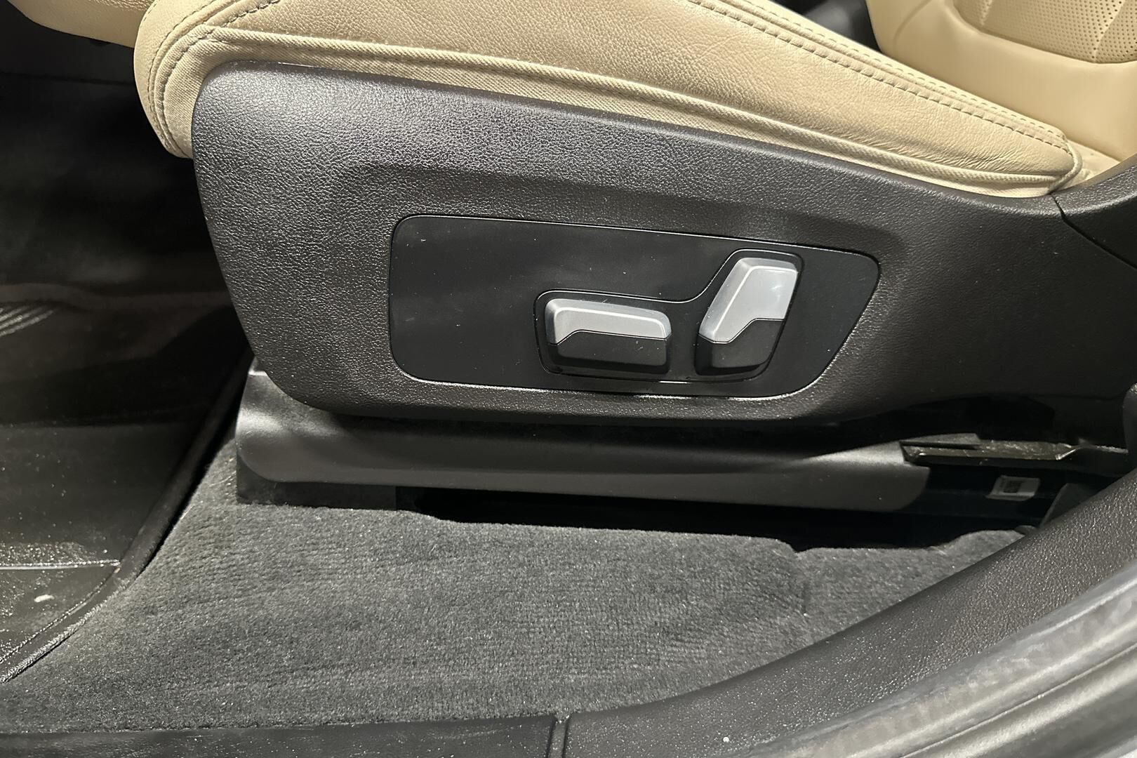 BMW X3 iso kuva 24