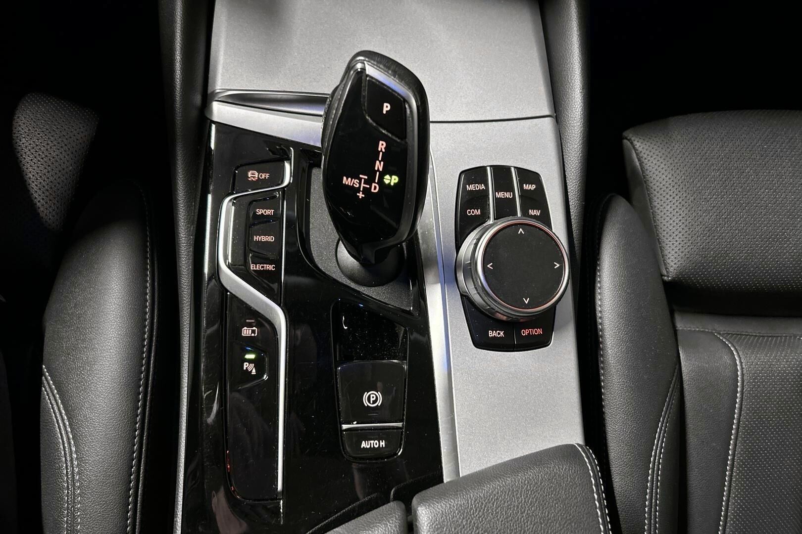 BMW 5-sarja iso kuva 19