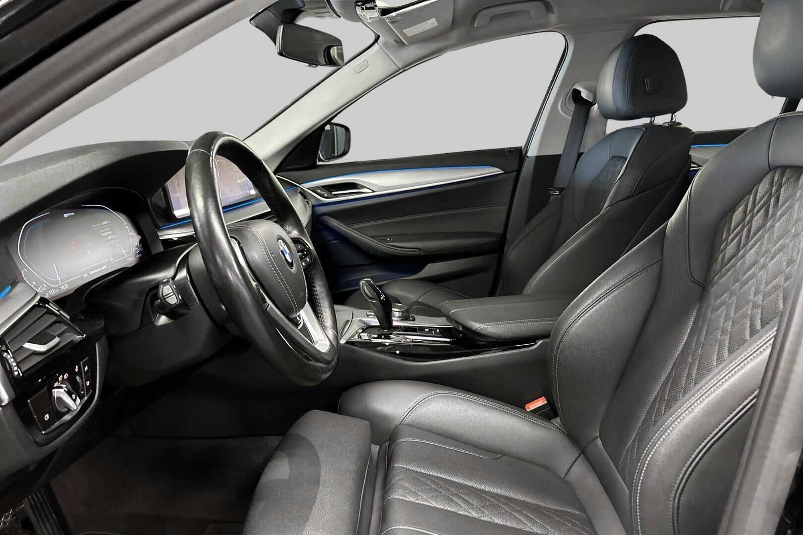 BMW 5-sarja iso kuva 9