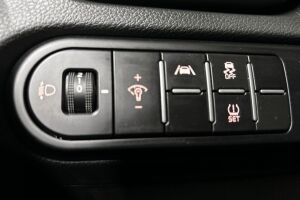 Kia Ceed esikatselu 16