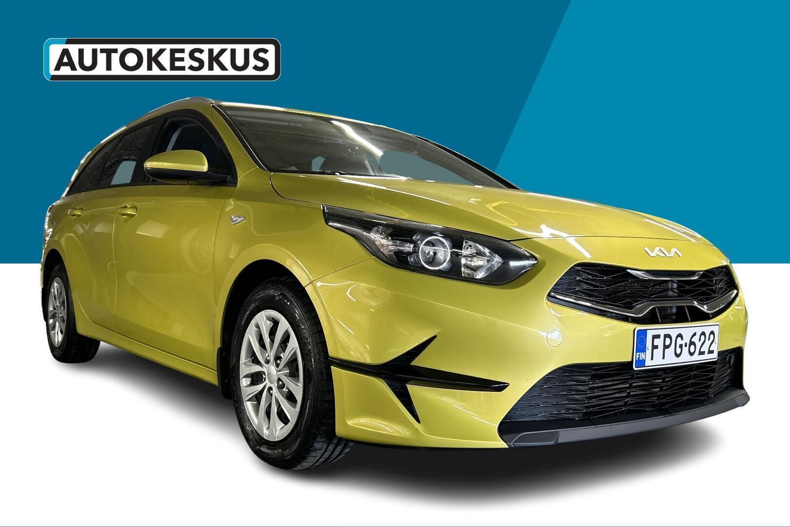 Kia Ceed iso kuva 2