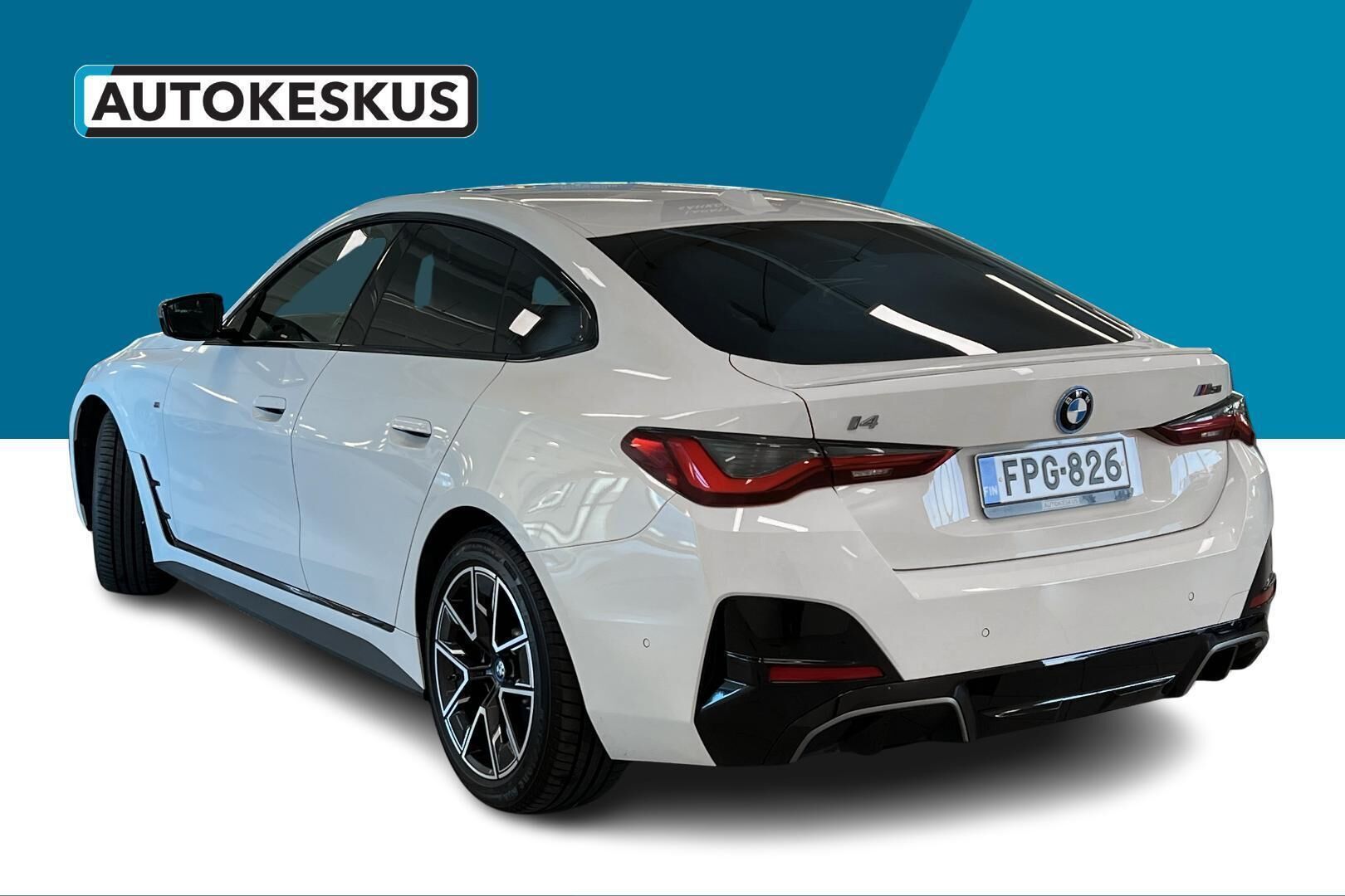 BMW i4 iso kuva 6