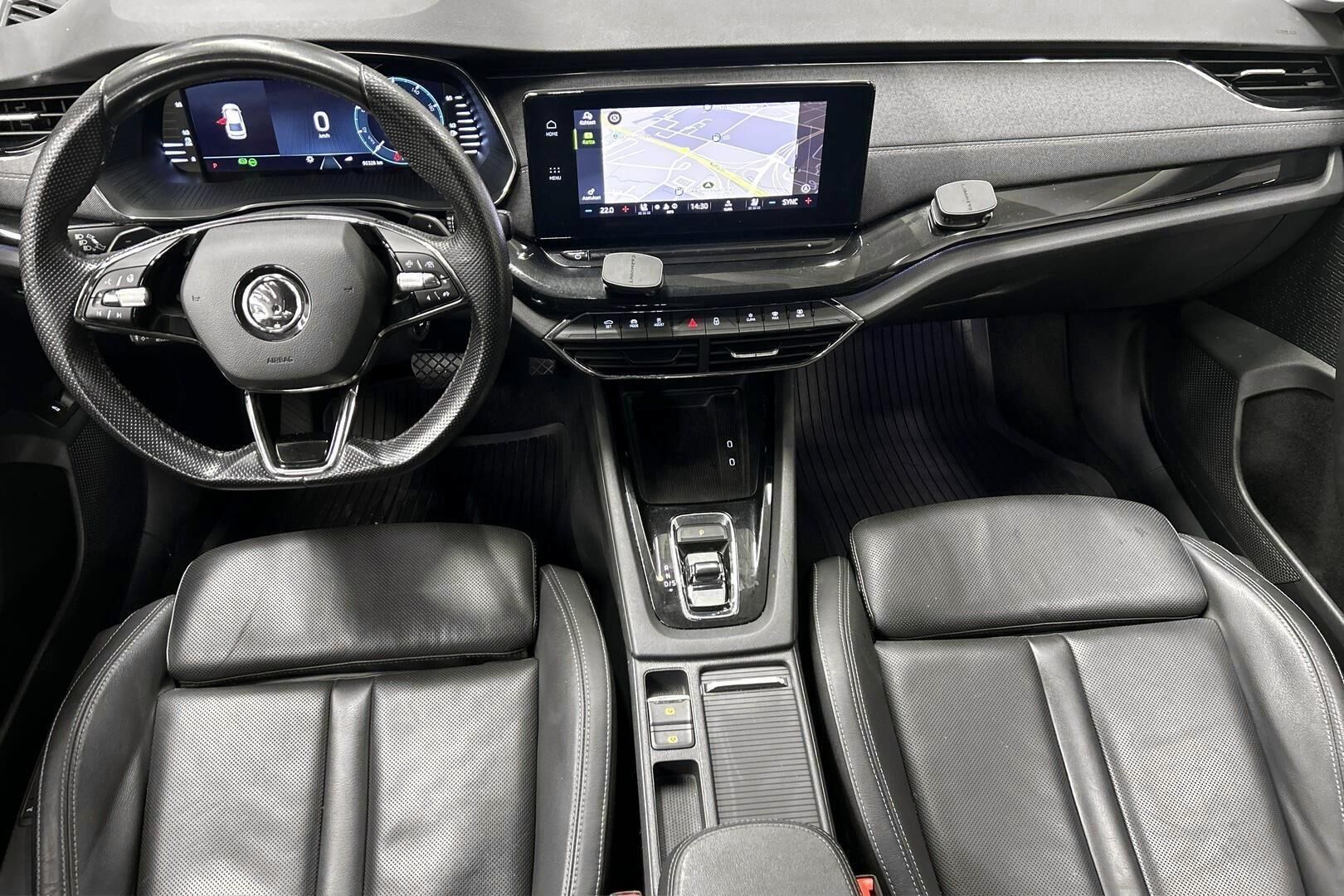 Skoda Octavia iso kuva 11