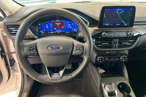 Ford Kuga esikatselu 23