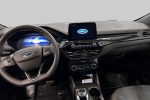 Ford Kuga esikatselu 11