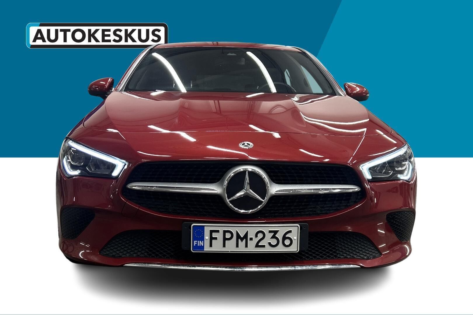 Mercedes-Benz CLA iso kuva 1