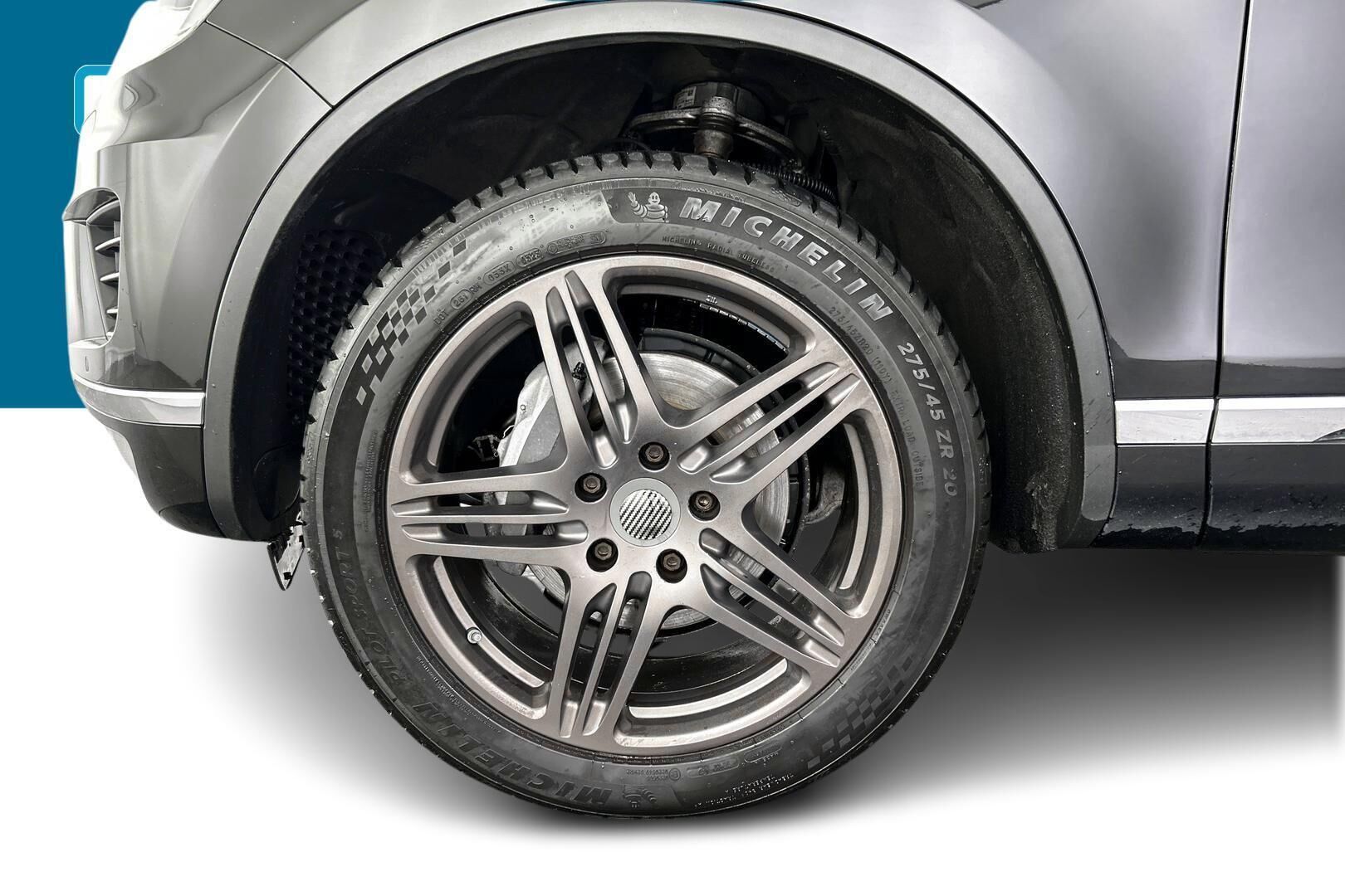 Volkswagen Touareg iso kuva 12