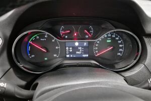 Opel Grandland X esikatselu 13