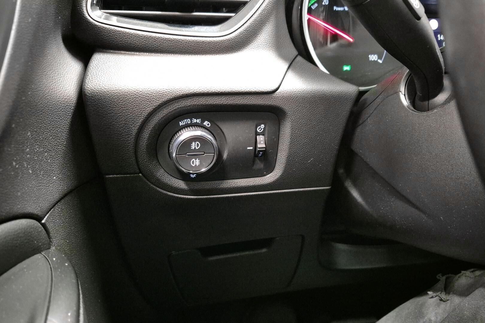 Opel Grandland X iso kuva 20