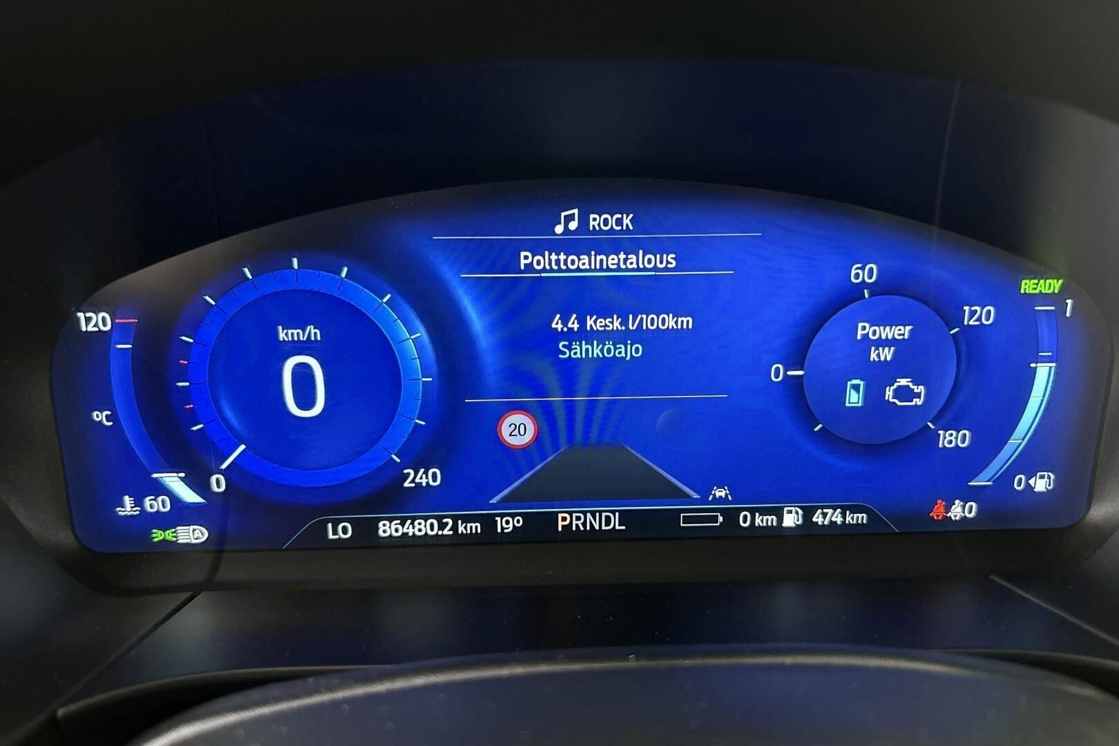 Ford Kuga iso kuva 12