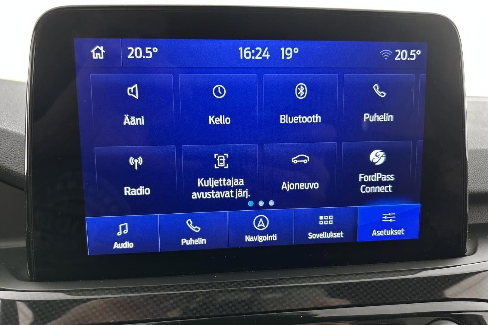 Ford Kuga iso kuva 14