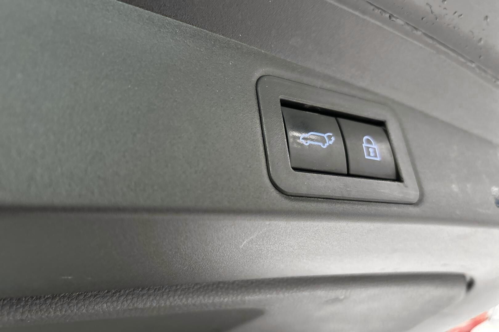 Toyota Corolla iso kuva 22