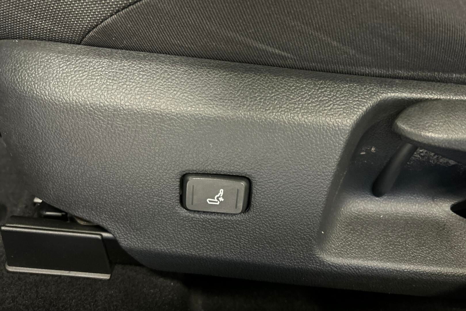 Toyota Corolla iso kuva 14