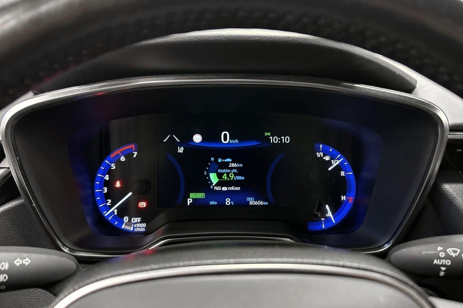 Toyota Corolla iso kuva 18