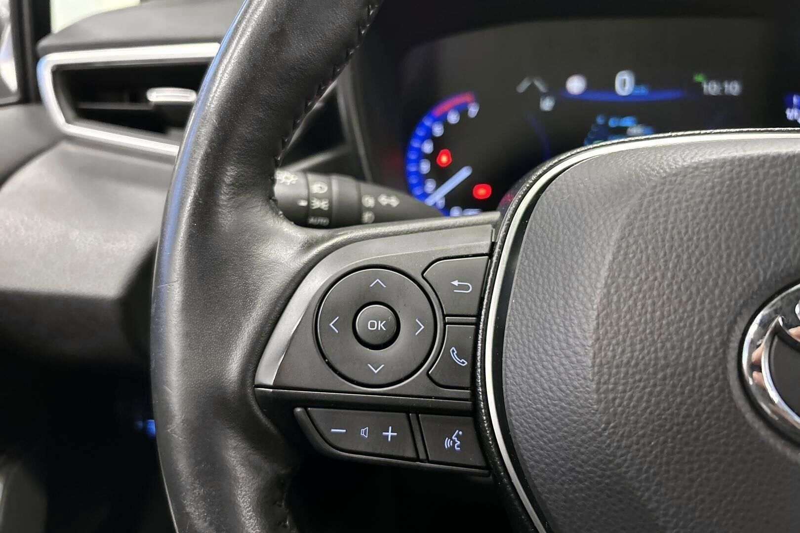 Toyota Corolla iso kuva 21