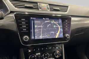 Skoda Superb esikatselu 15