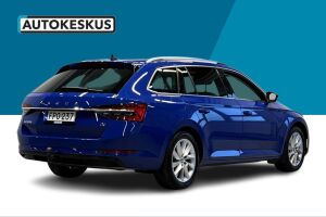 Skoda Superb esikatselu 5
