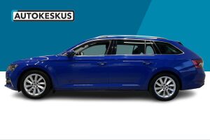 Skoda Superb esikatselu 8
