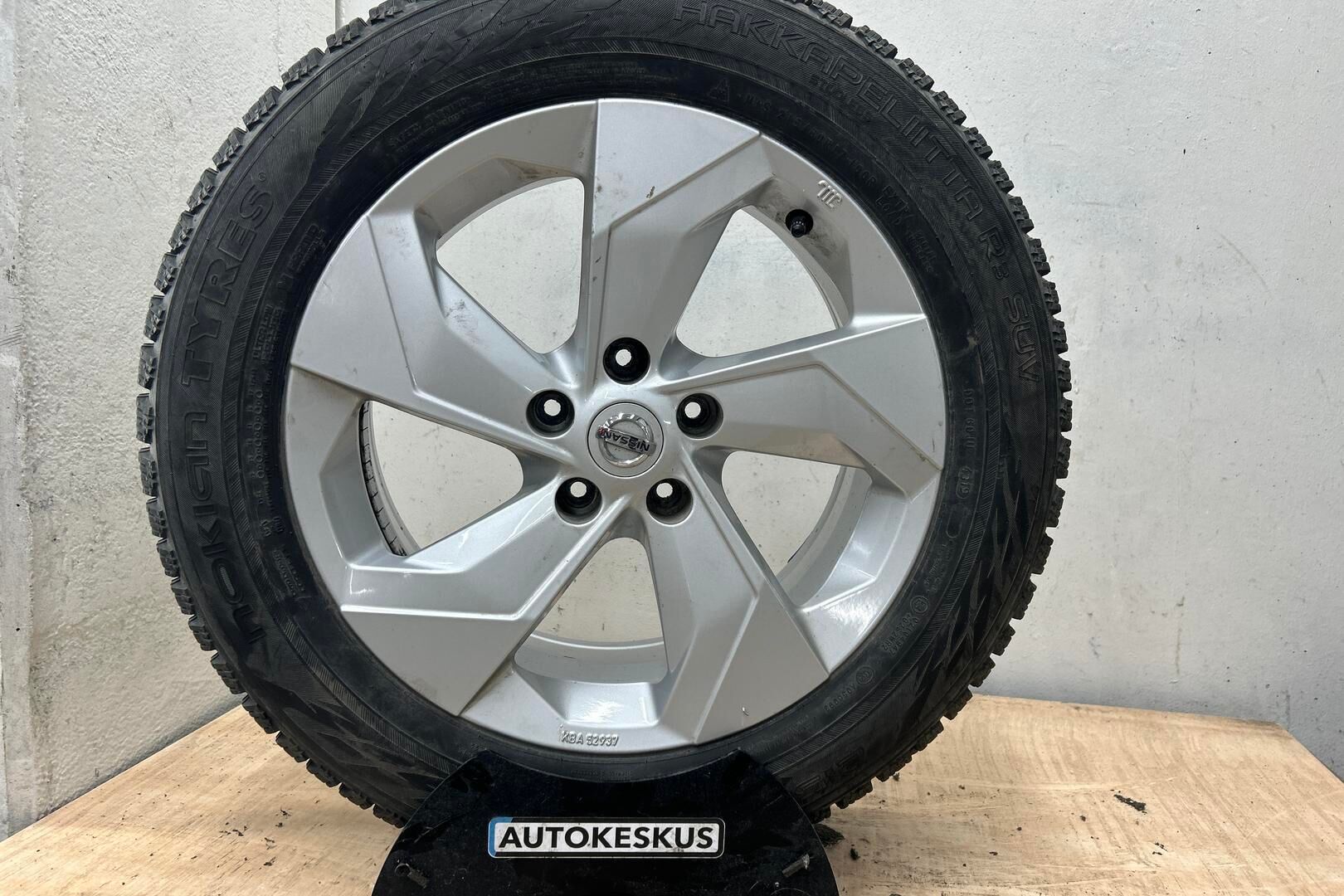 Nissan Juke iso kuva 12