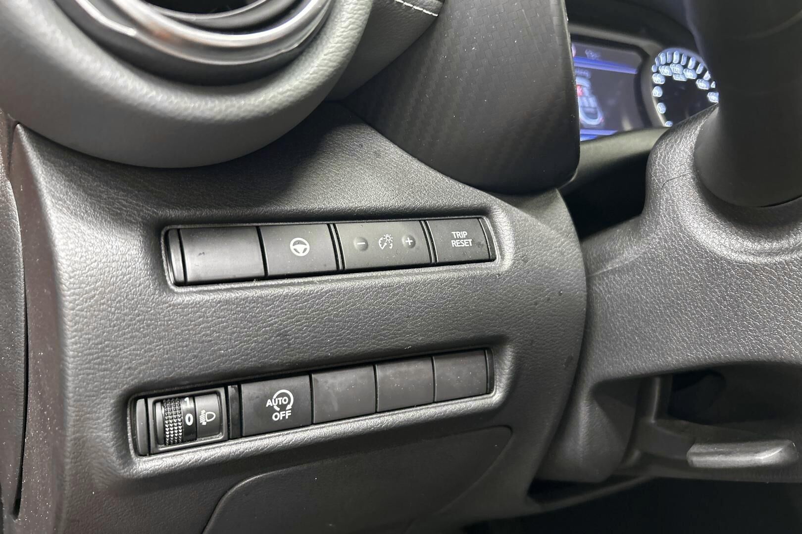 Nissan Juke iso kuva 19