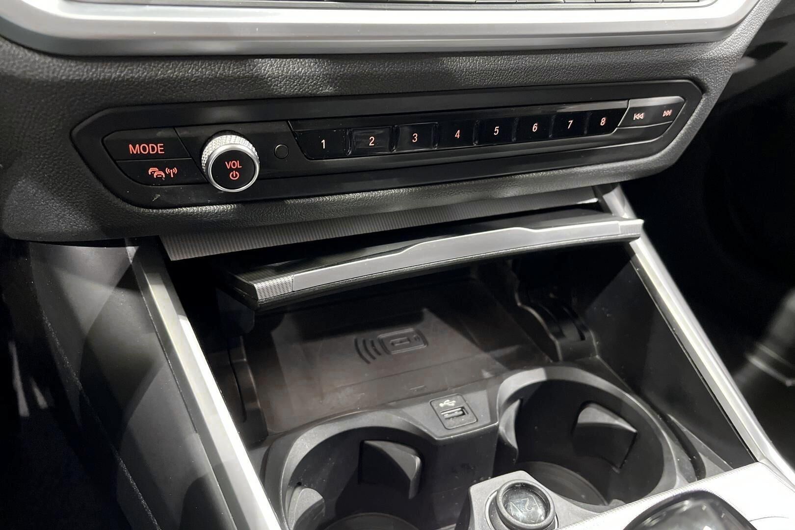 BMW 3-sarja iso kuva 22