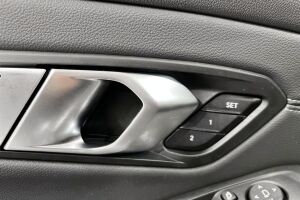 BMW 3-sarja esikatselu 28