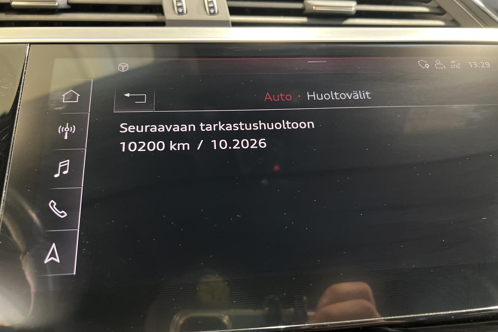 Audi e-tron iso kuva 16