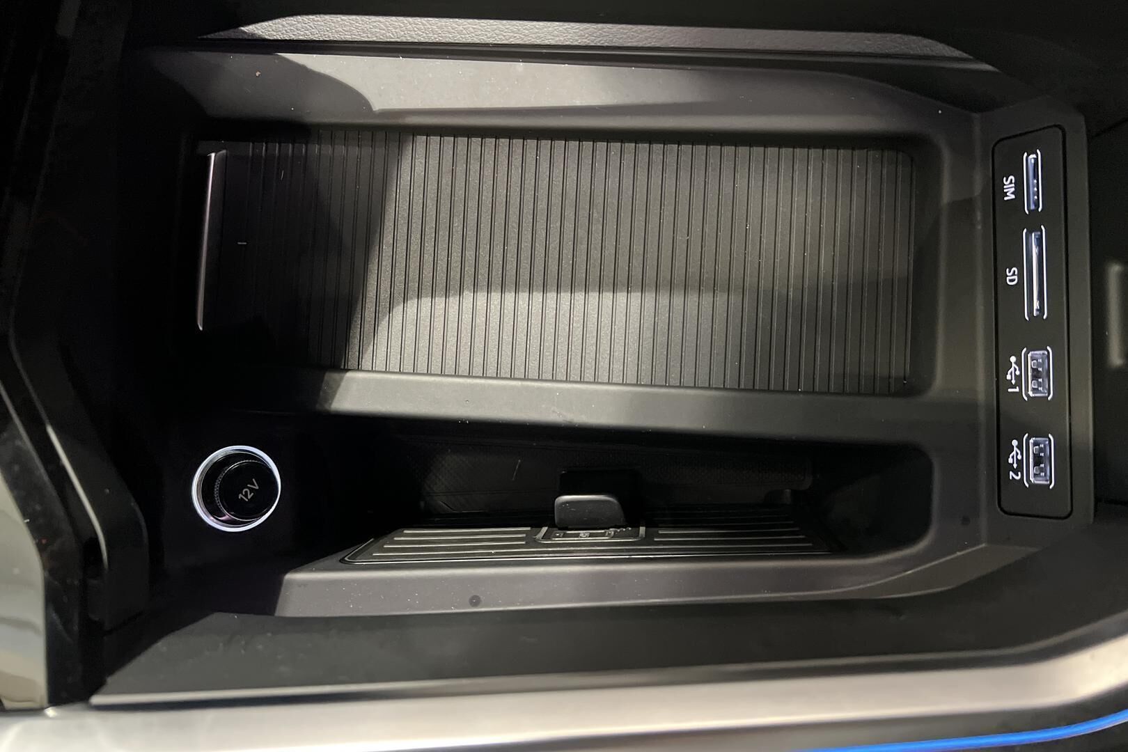 Audi e-tron iso kuva 22
