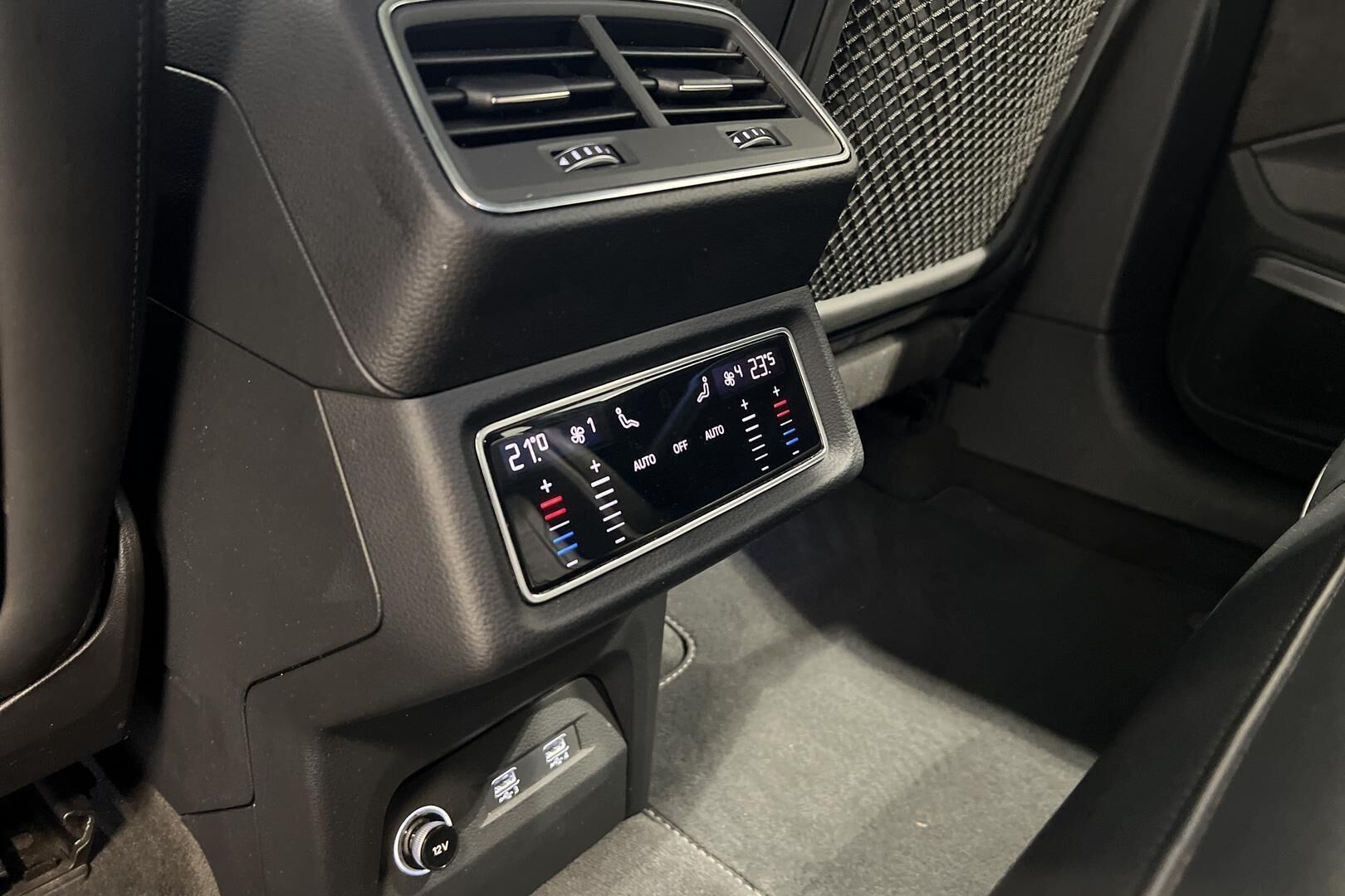 Audi e-tron iso kuva 31