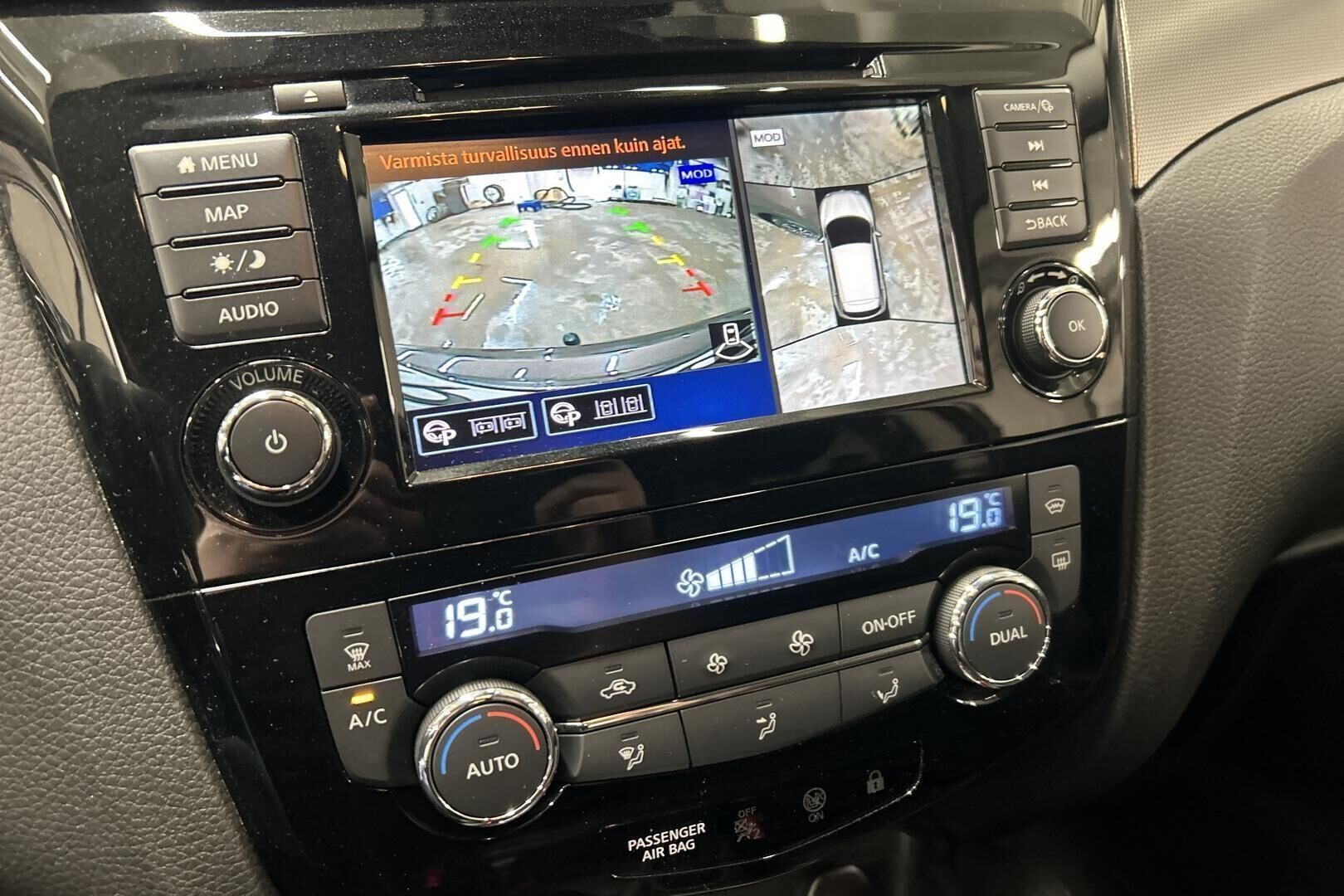 Nissan Qashqai iso kuva 22