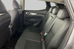 Nissan Qashqai esikatselu 10