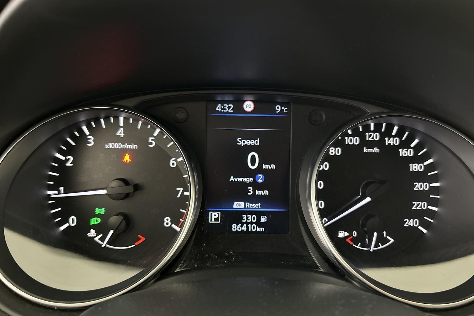 Nissan Qashqai iso kuva 16