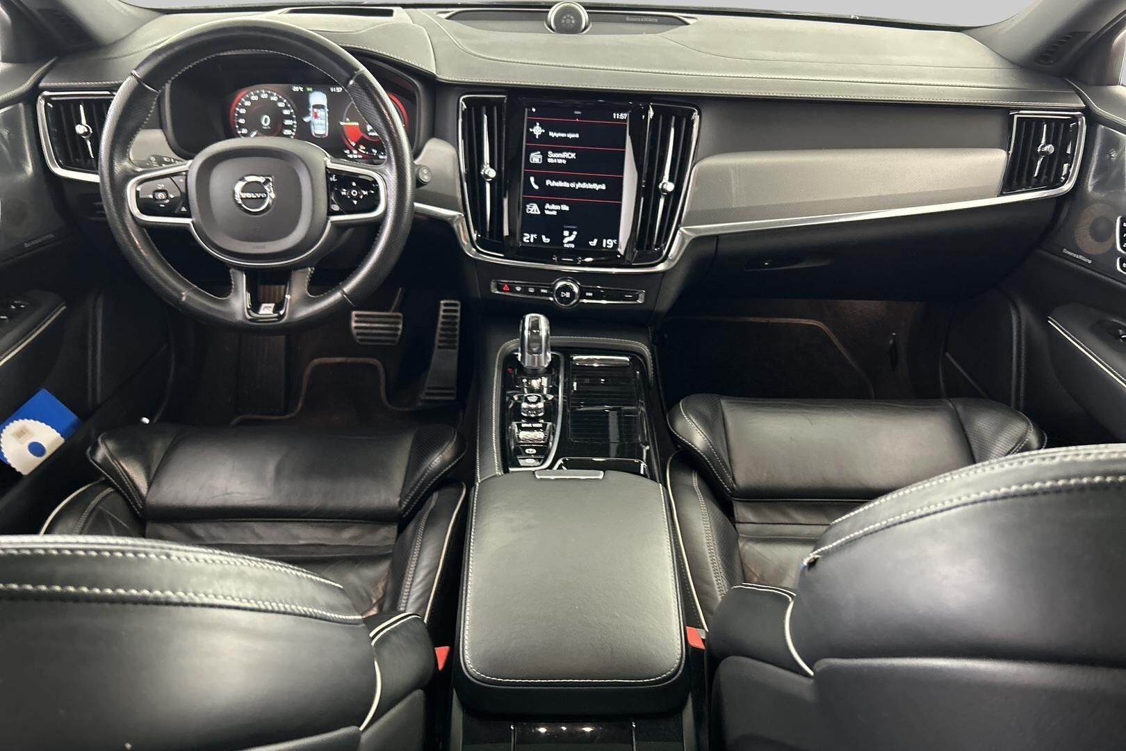Volvo V90 iso kuva 10