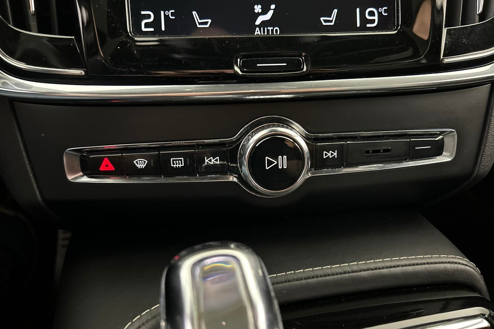 Volvo V90 iso kuva 22