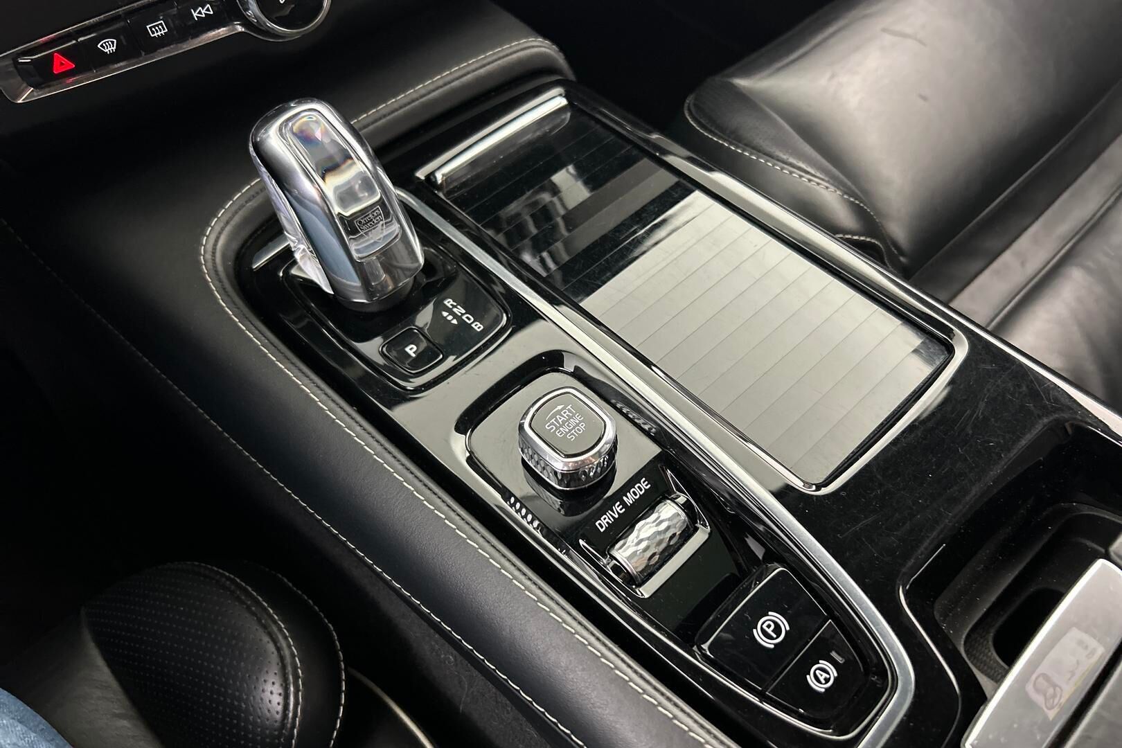 Volvo V90 iso kuva 23