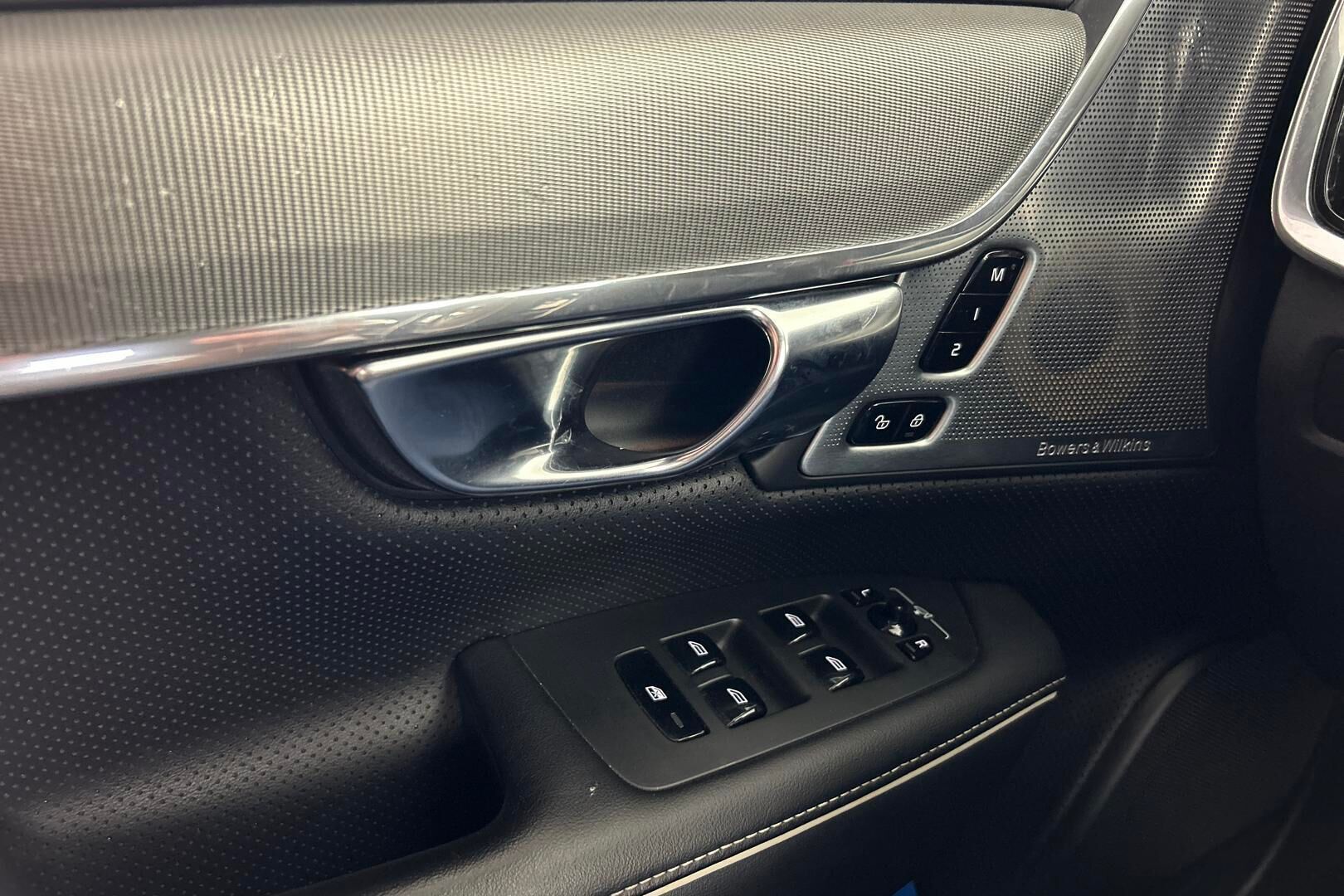 Volvo V90 iso kuva 25