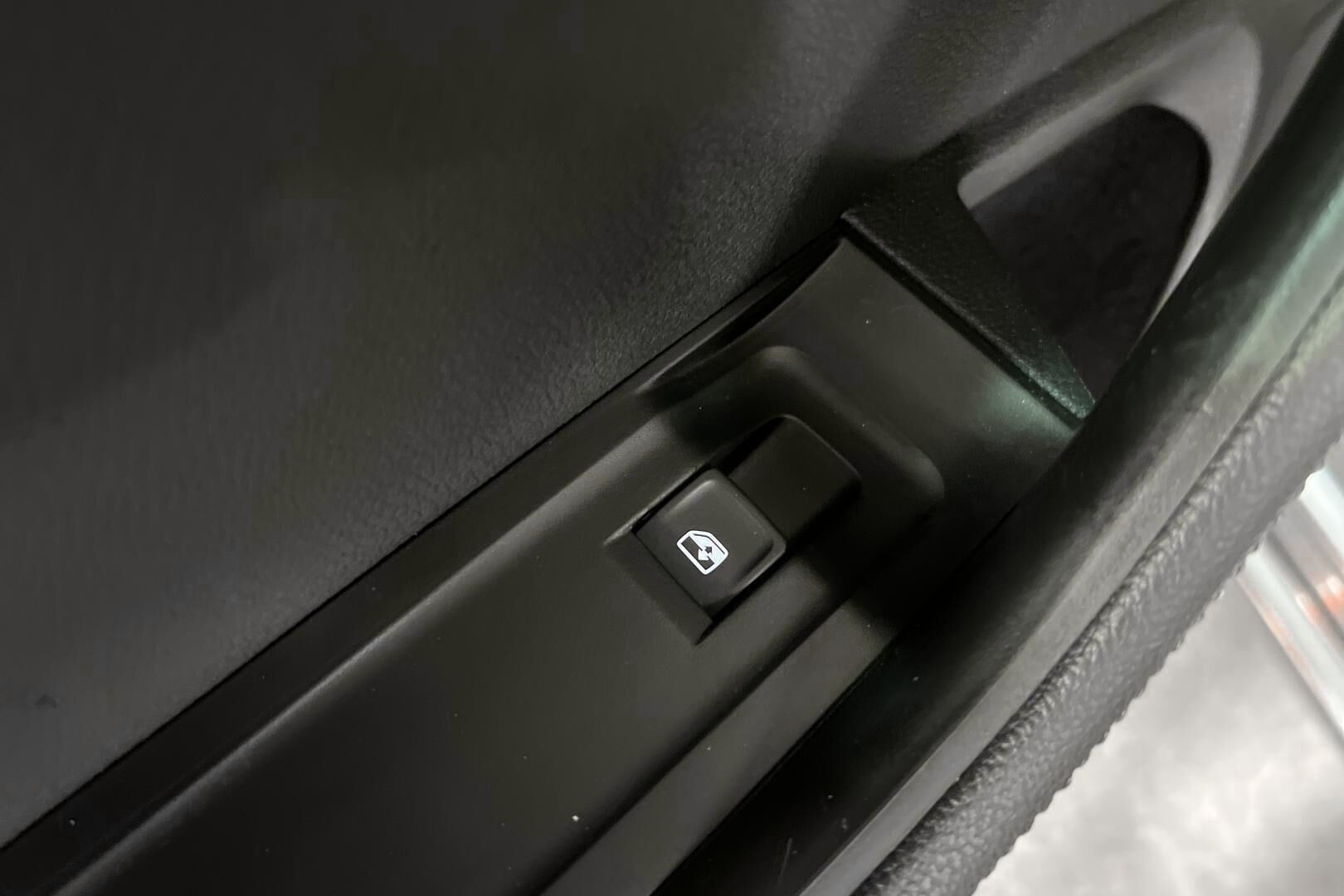 Skoda Superb iso kuva 12