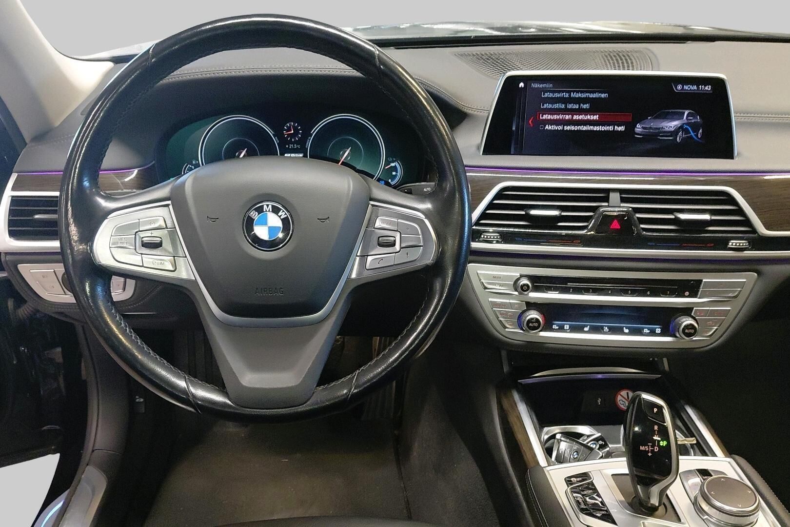 BMW 7-SARJA iso kuva 2