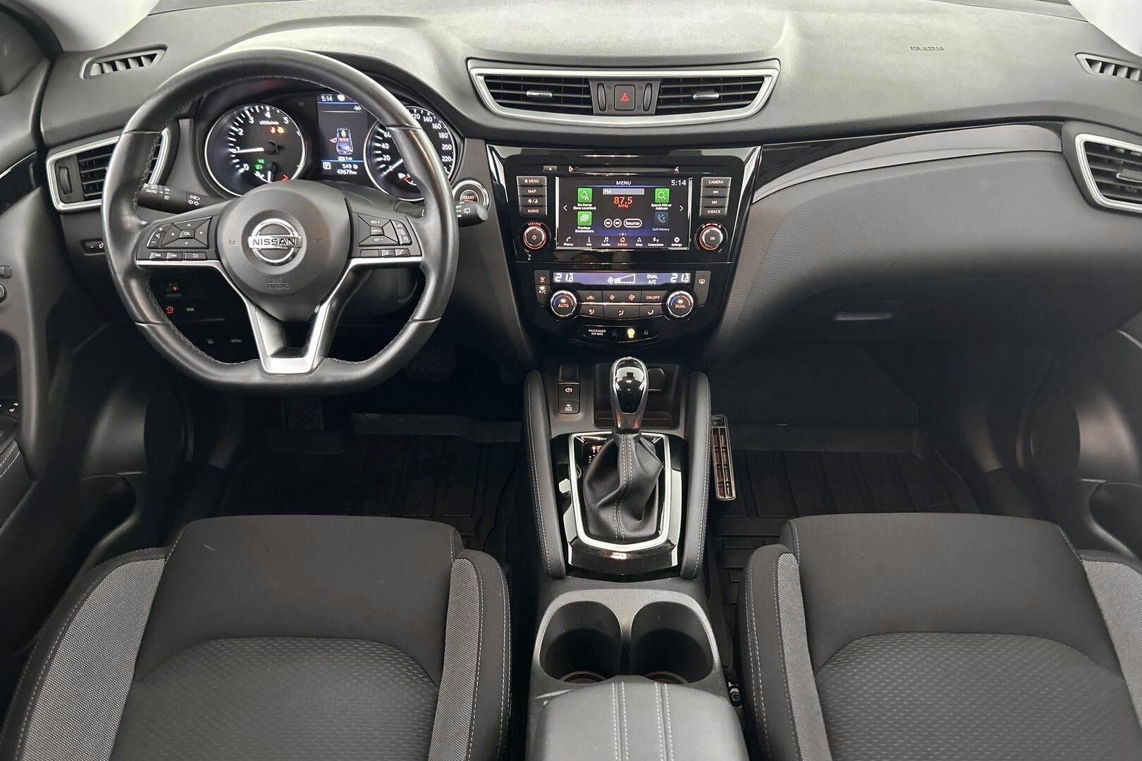 Nissan Qashqai iso kuva 11