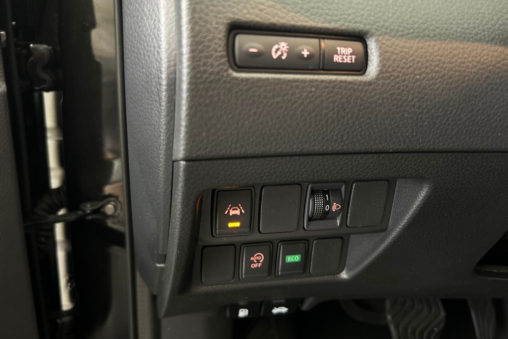 Nissan Qashqai iso kuva 25