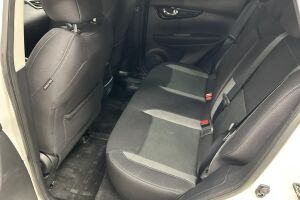 Nissan Qashqai esikatselu 10