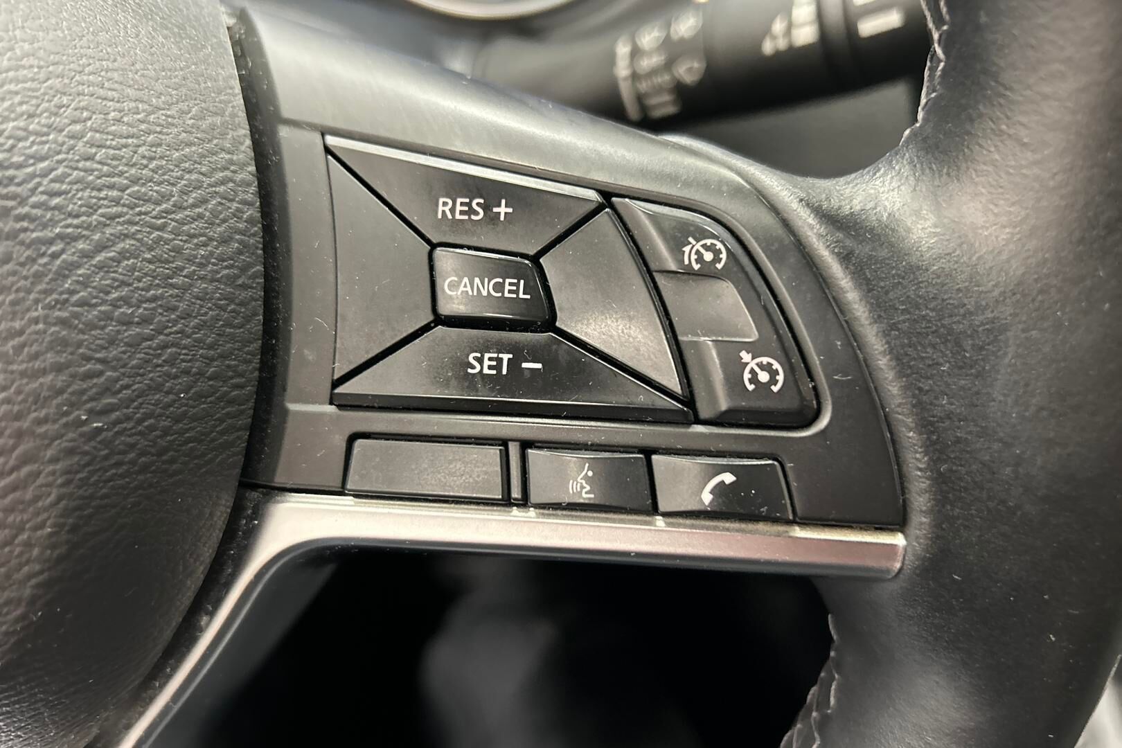 Nissan Qashqai iso kuva 19