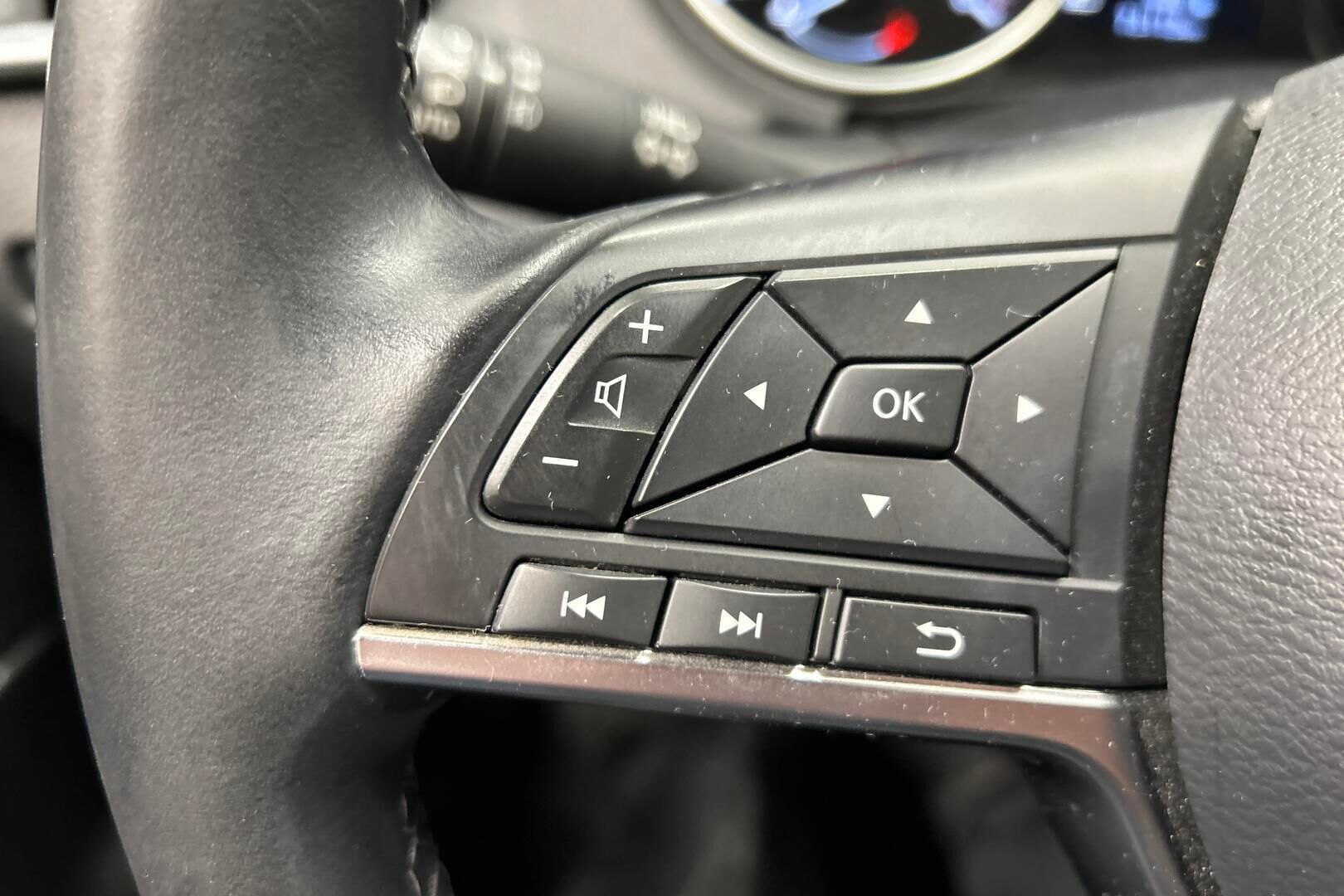 Nissan Qashqai iso kuva 20