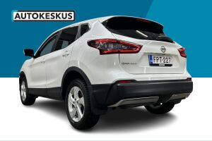 Nissan Qashqai esikatselu 7