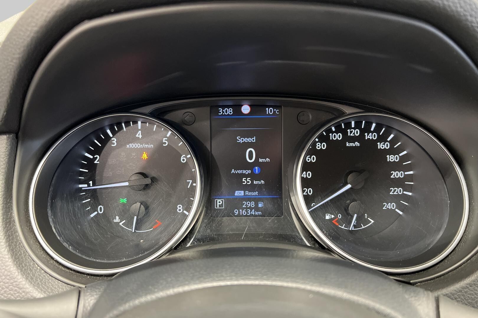 Nissan Qashqai iso kuva 14