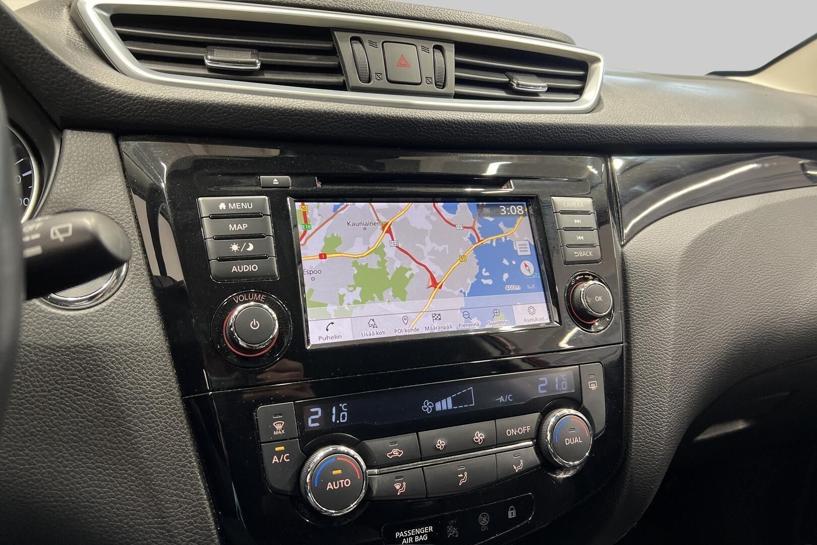 Nissan Qashqai iso kuva 16